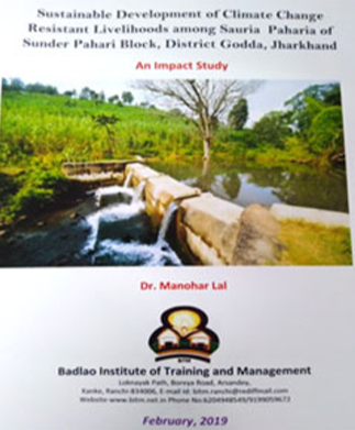 Cover of the Sauria Paharia livelihood impact study by Dr. Manohar Lal